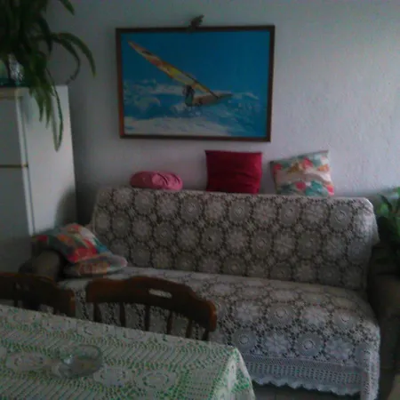Family Friendly Seaside Brgulje - - 24673 Apartman