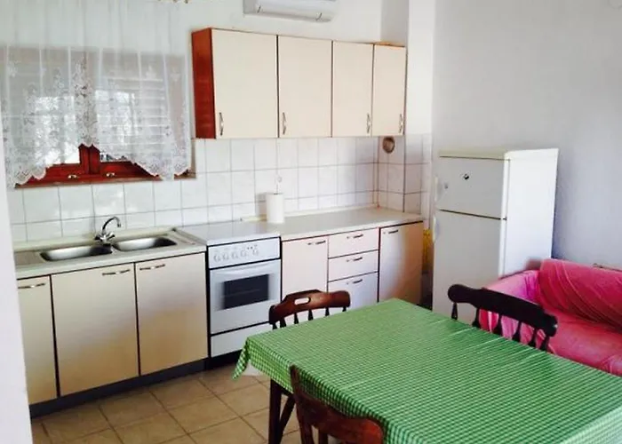 アパート Family Friendly Seaside Brgulje, - 24673 Molat